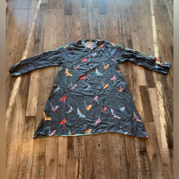 JOHNNY WAS Silk Gray Butterfly Collared Mini Long Sleeve Shirt Dress Size Medium - Picture 1 of 8